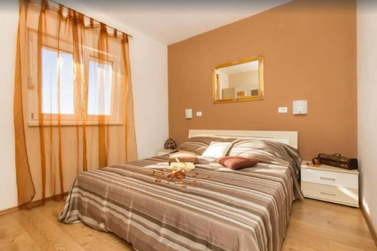 Apartments Villa Golden View Trogir Luaran gambar